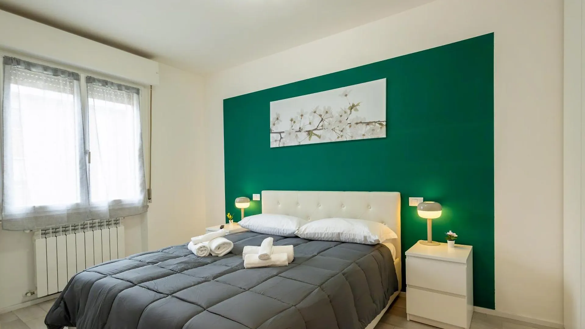 Casa Marite - Private Parking Apartment Pisa