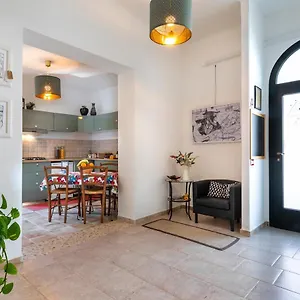 Luigino Bed & Breakfast